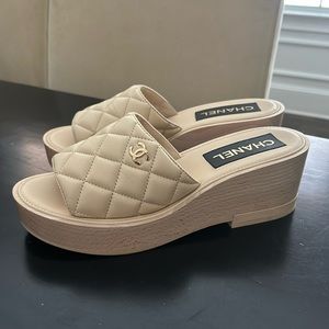 2022 Chanel Platorm leather sandals